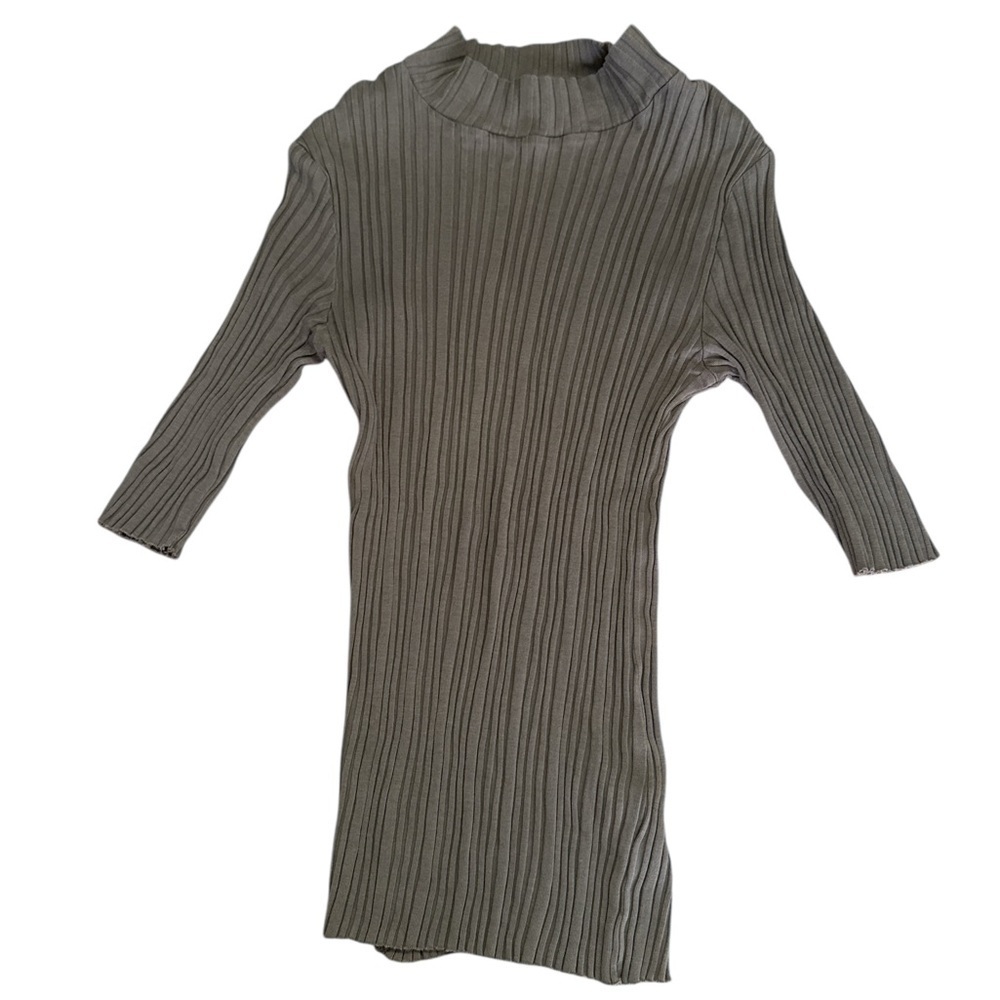 KOTN Ribbed Gray Form Fitting Mock Top - Picture 2 of 4